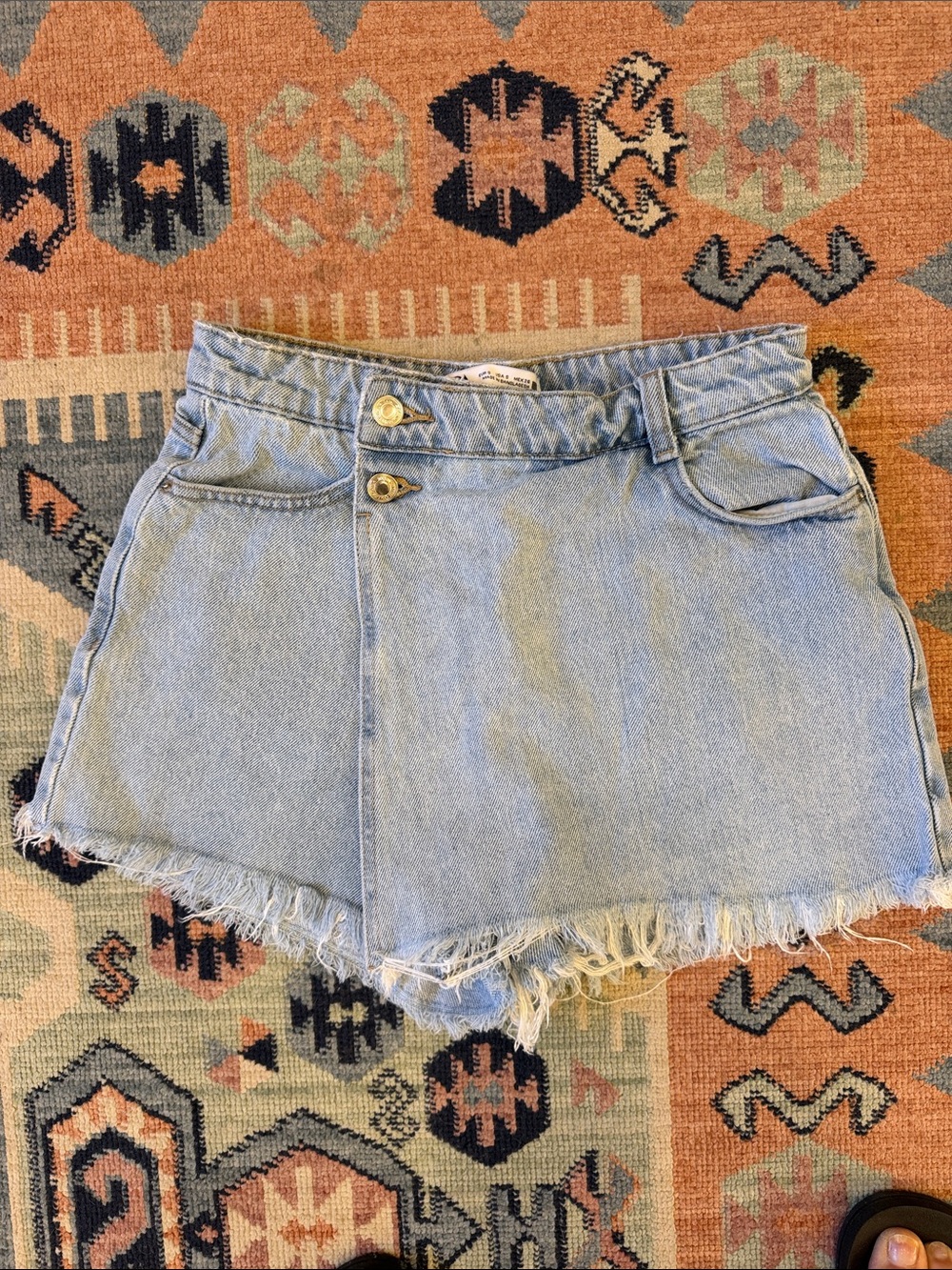 ZARA size small denim frayed skort